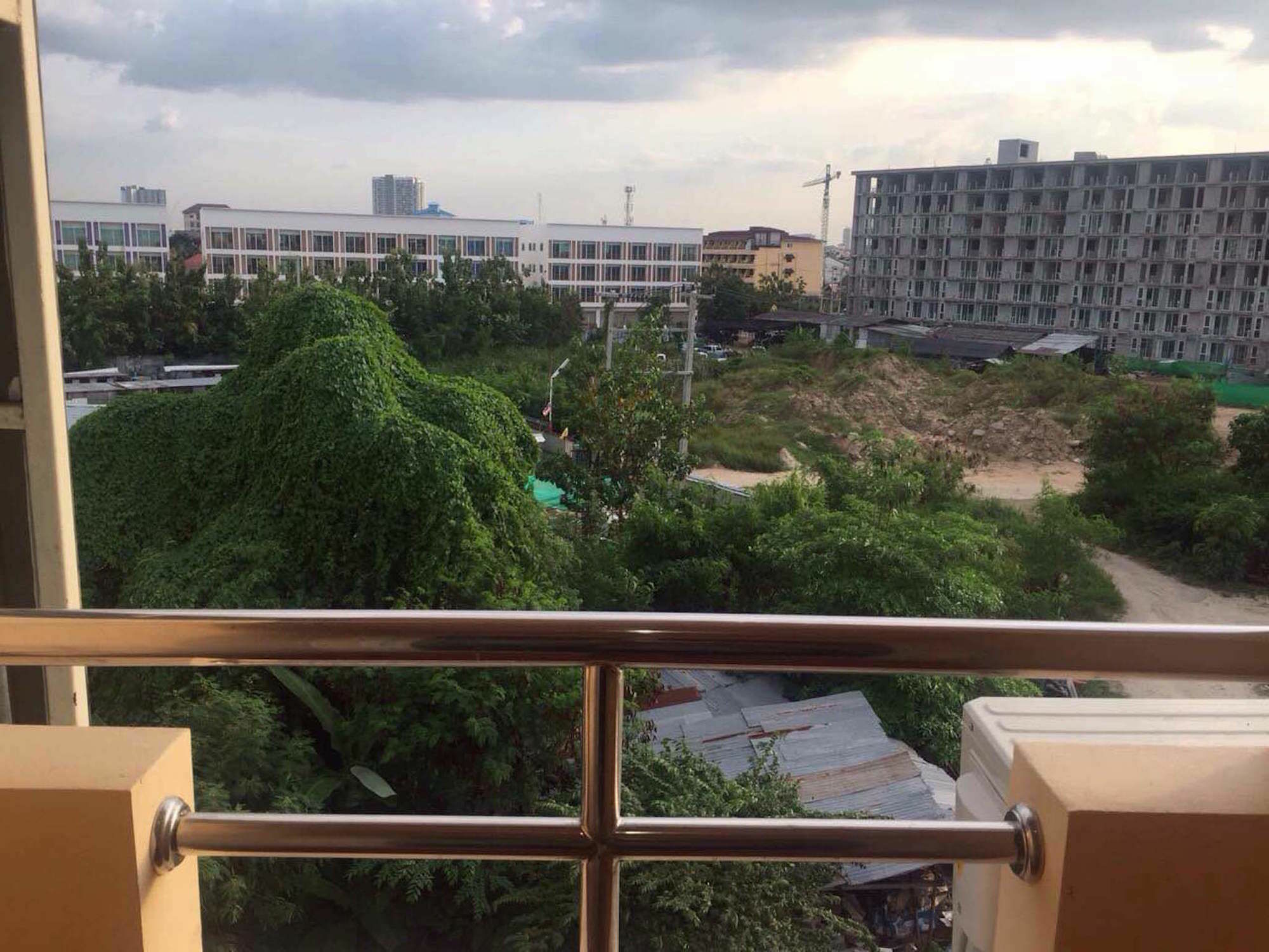 Aa Pattaya Ville Exterior photo